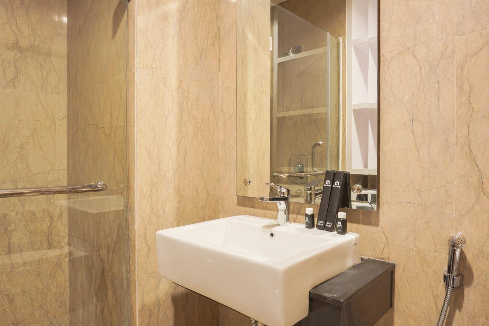 Premium And Spacious At Capitol Park By Travelio Appartement Jakarta