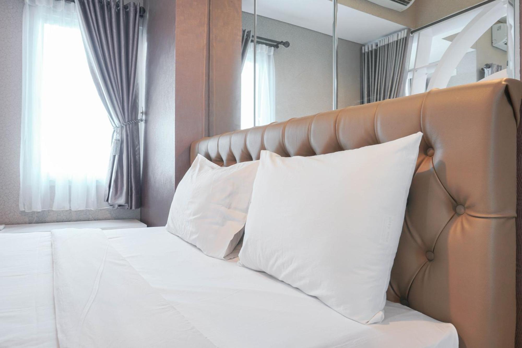 Premium And Spacious At Capitol Park By Travelio * Jakarta
